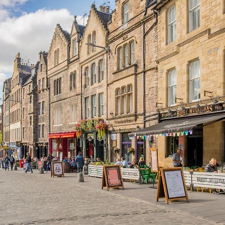 West Bow Just Off Royal Mile Apartment Единбург Екстериор снимка